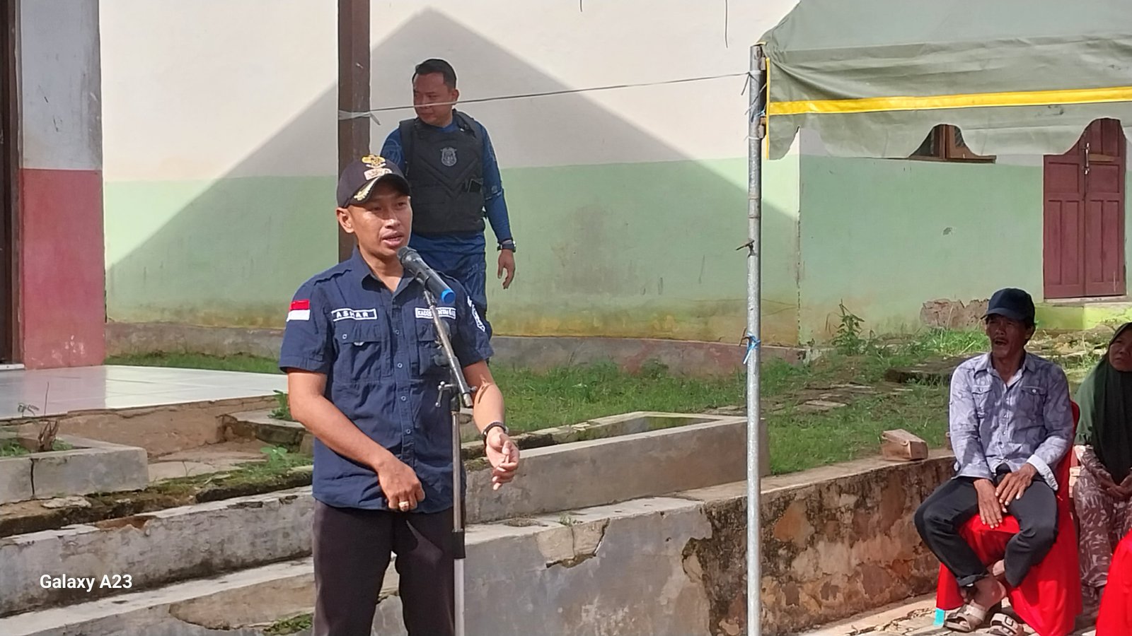 Kades Pantai Baru Bahagia, Bupati Kotabaru Akan Aspal Jalan Penghubung ke Megasari