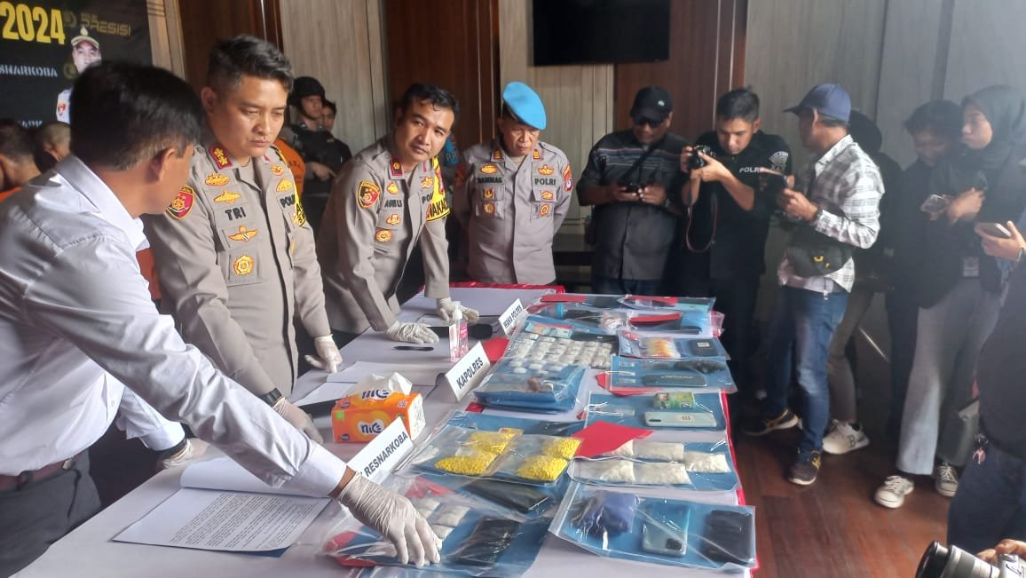 Dalam 2 Minggu, 6 Pengedar Sabu Di Kotabaru Ditangkap Polisi