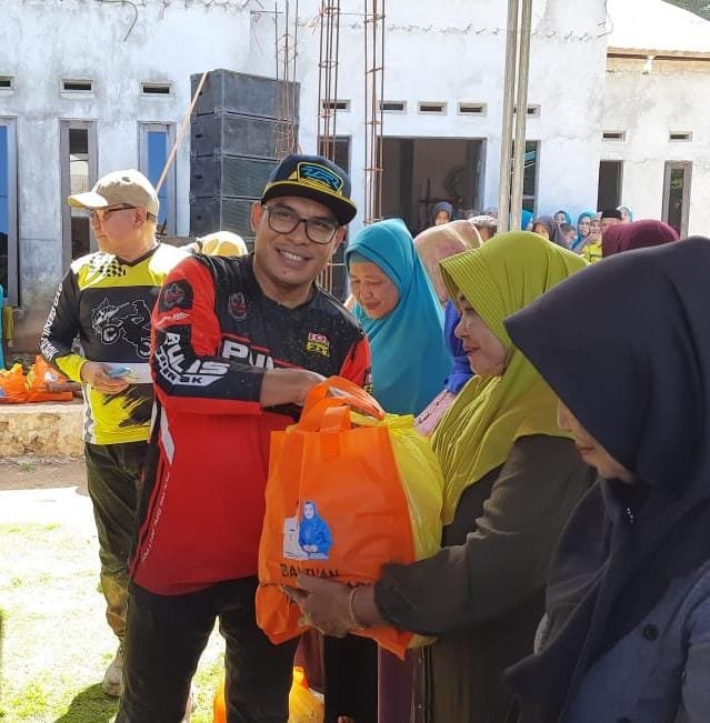 Ketua DPRD Kotabaru Syairi Mukhlis Ikuti Baksos Adventure Trail 2024