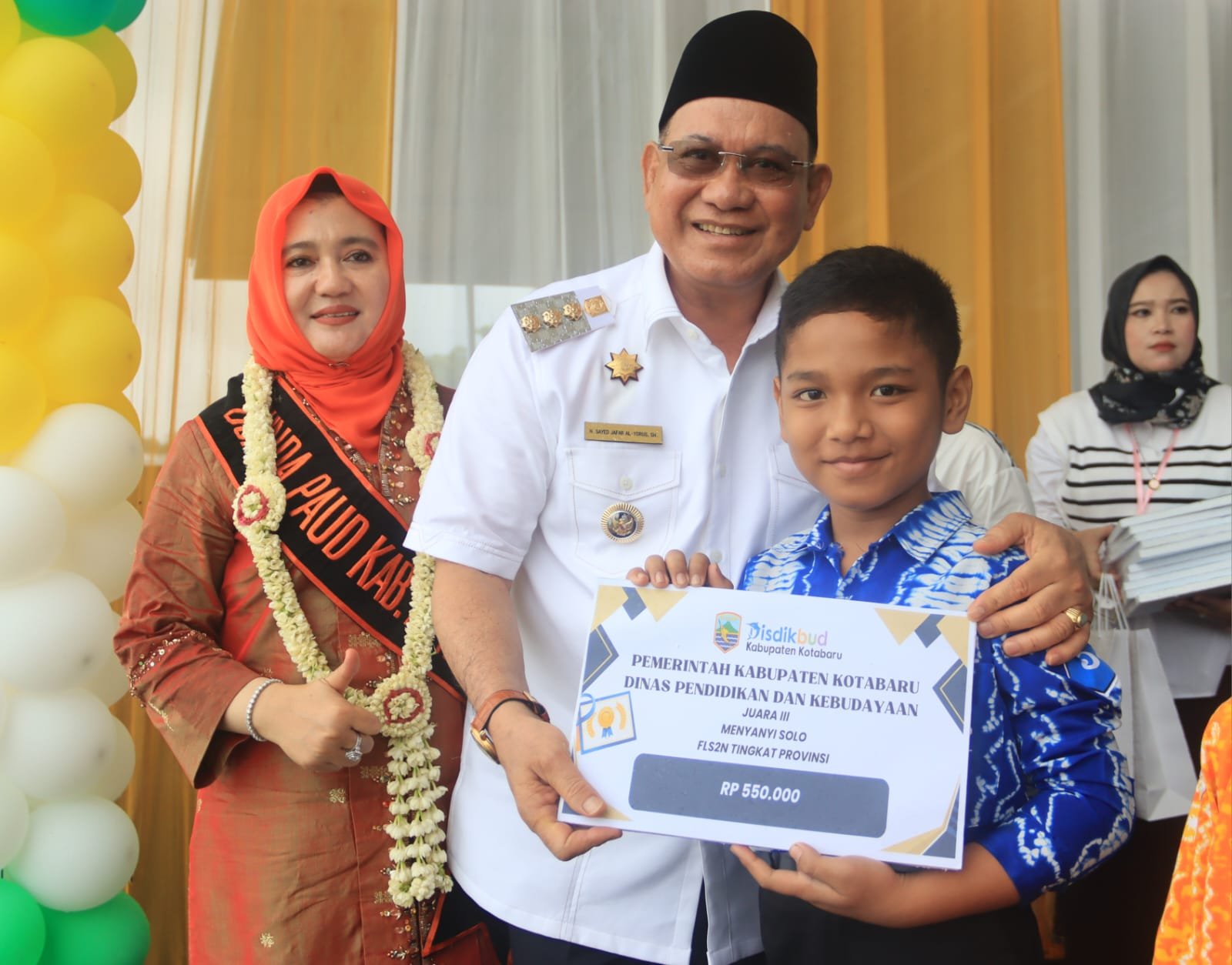 Bupati Kotabaru dan Bunda Paud Hadiri Peringatan Hari Anak Nasional Tahun 2024