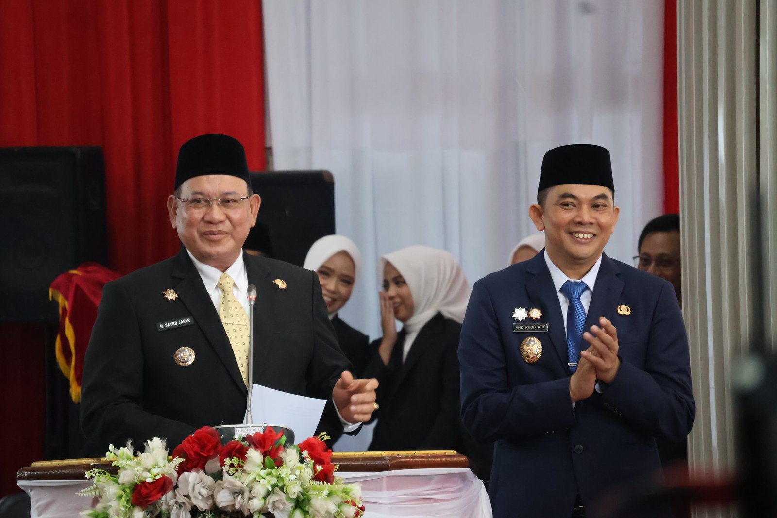 Bupati Dan Wabup Hadiri Pelantikan Anggota DPRD Kabupaten Kotabaru Periode 2024-2029