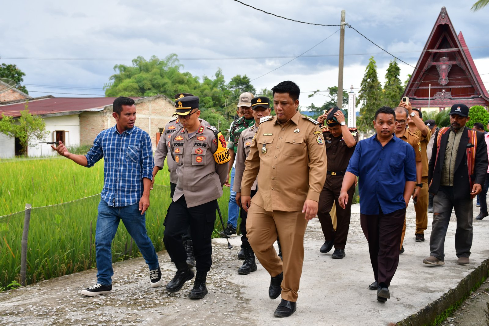 Bupati Samosir Bersama Forkopimda Monitoring Kesiapan TPS Dan KPPS