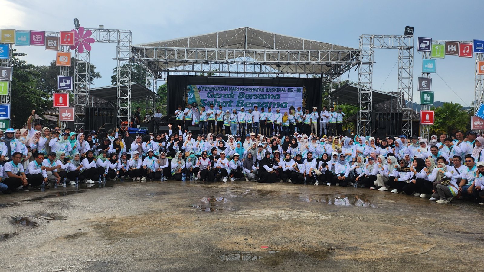 HKN 2024 : Dinkes Kotabaru Gelar Fun Run Dan Jalan Santai