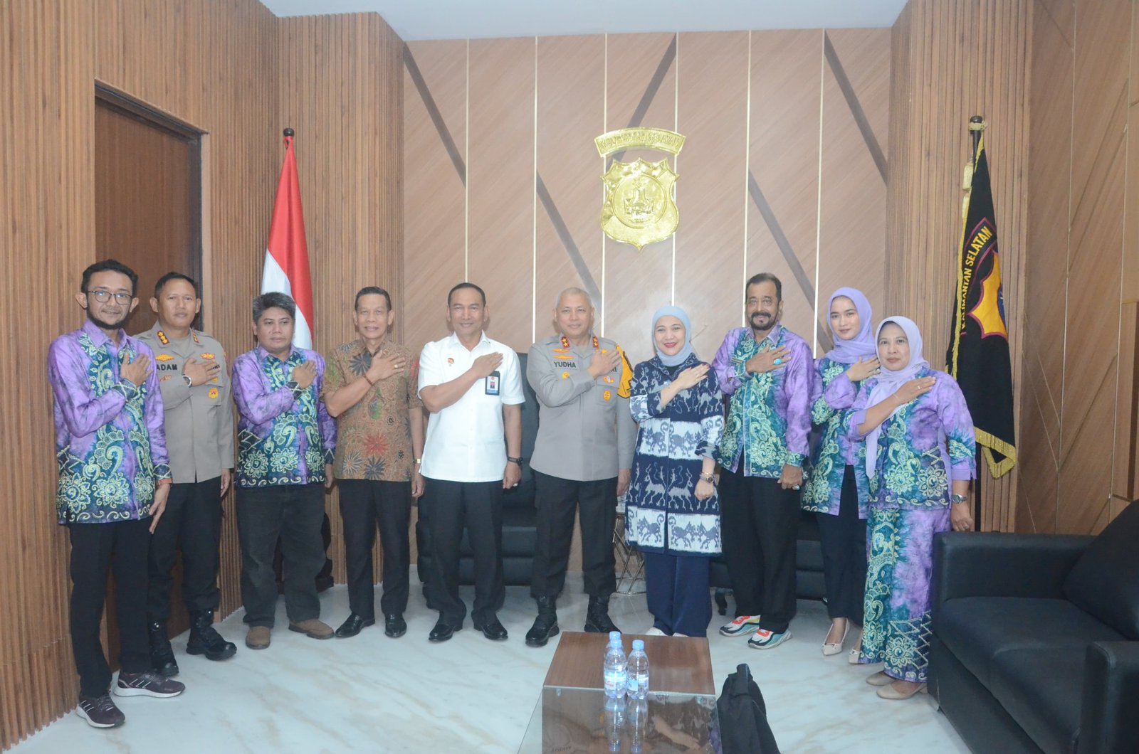 Kapolda Kalsel Irjen Pol Rosyanto Yudha Hermawan Terima Audiensi KPI Pusat Dan KPID Kalsel