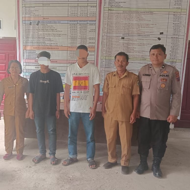 Bhabinkamtibmas Polsek Onanrunggu Mediasi Kasus Pencurian Minuman Tuak