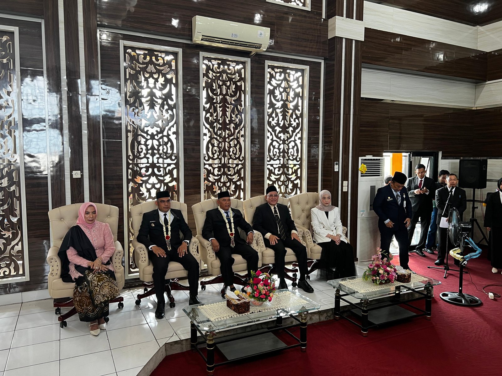 Bupati dan Wabup Kotabaru Sampaikan Pidato Visi Misi 2025-2030 di Paripurna DPRD Kotabaru