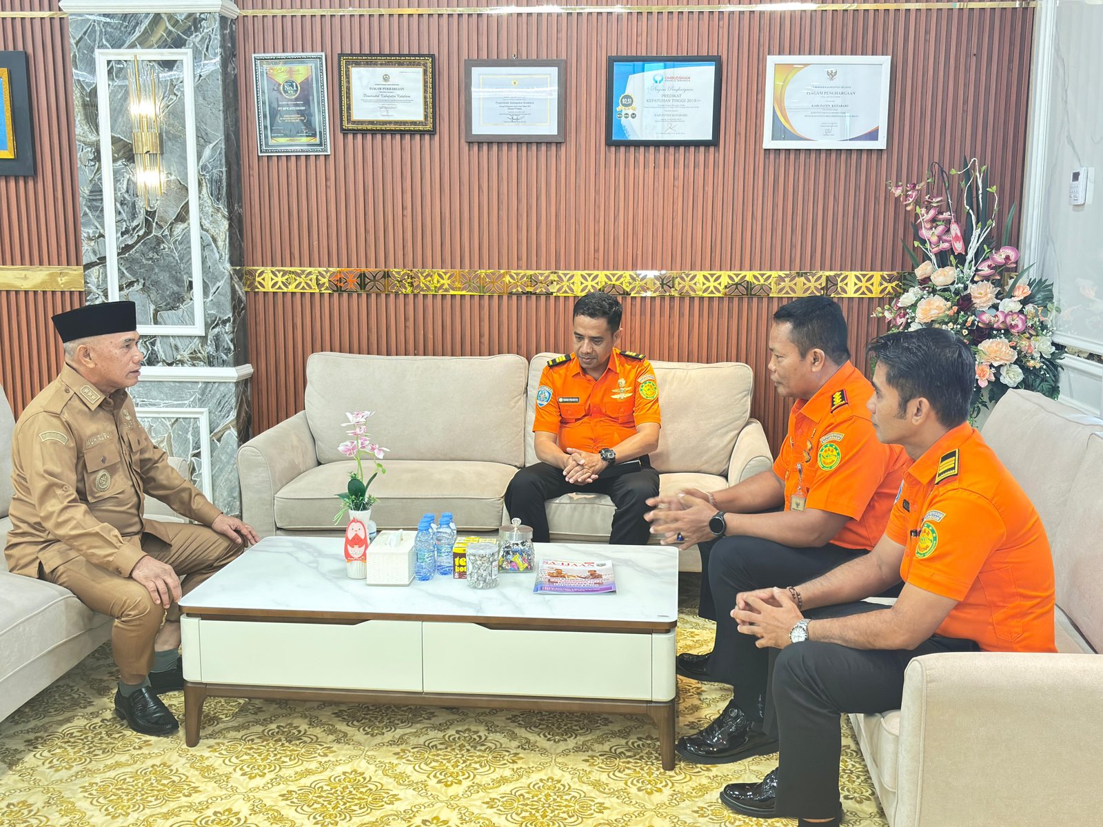 Bupati Kotabaru Sambut Kunjungan Silaturahmi Basarnas Kalsel