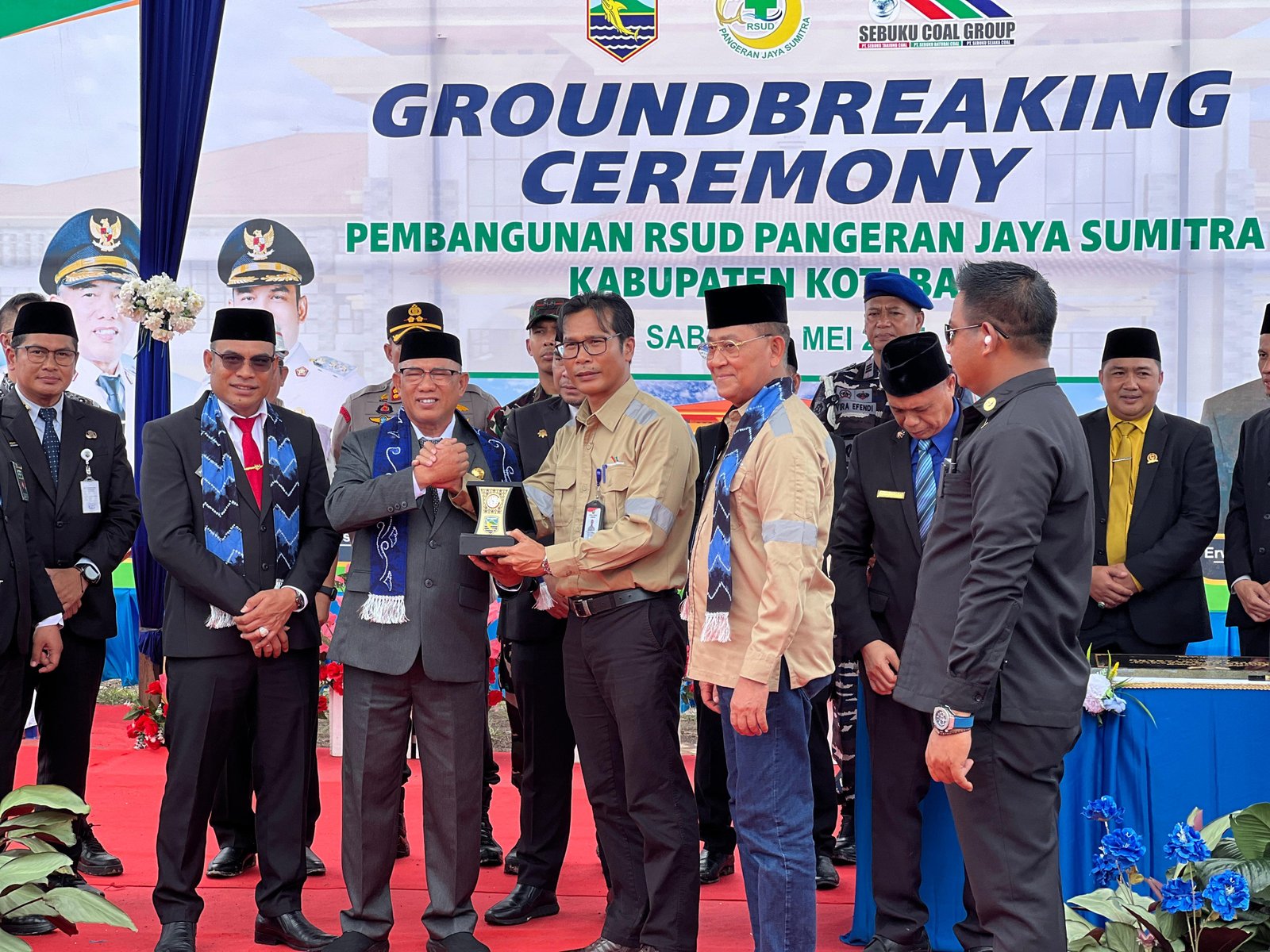 Bupati Kotabaru Letakan Batu Pertama Pembangunan RSUD PJS, Senilai Rp. 55,7 M Dari Dana Kompensasi